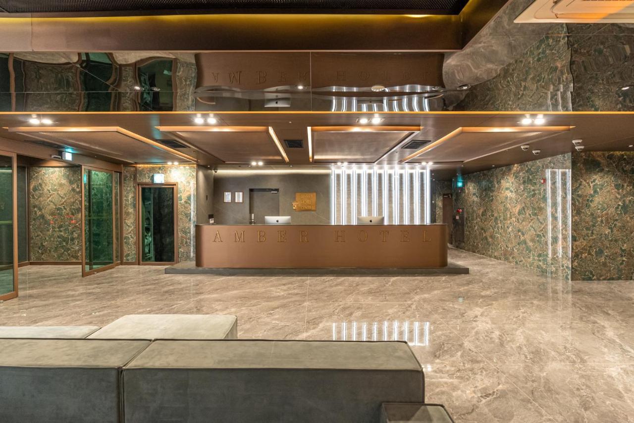 L&L Central Hotel Jeju Exteriör bild