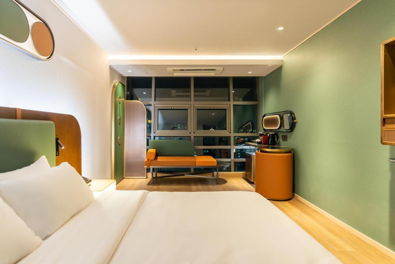 L&L Central Hotel Jeju Exteriör bild