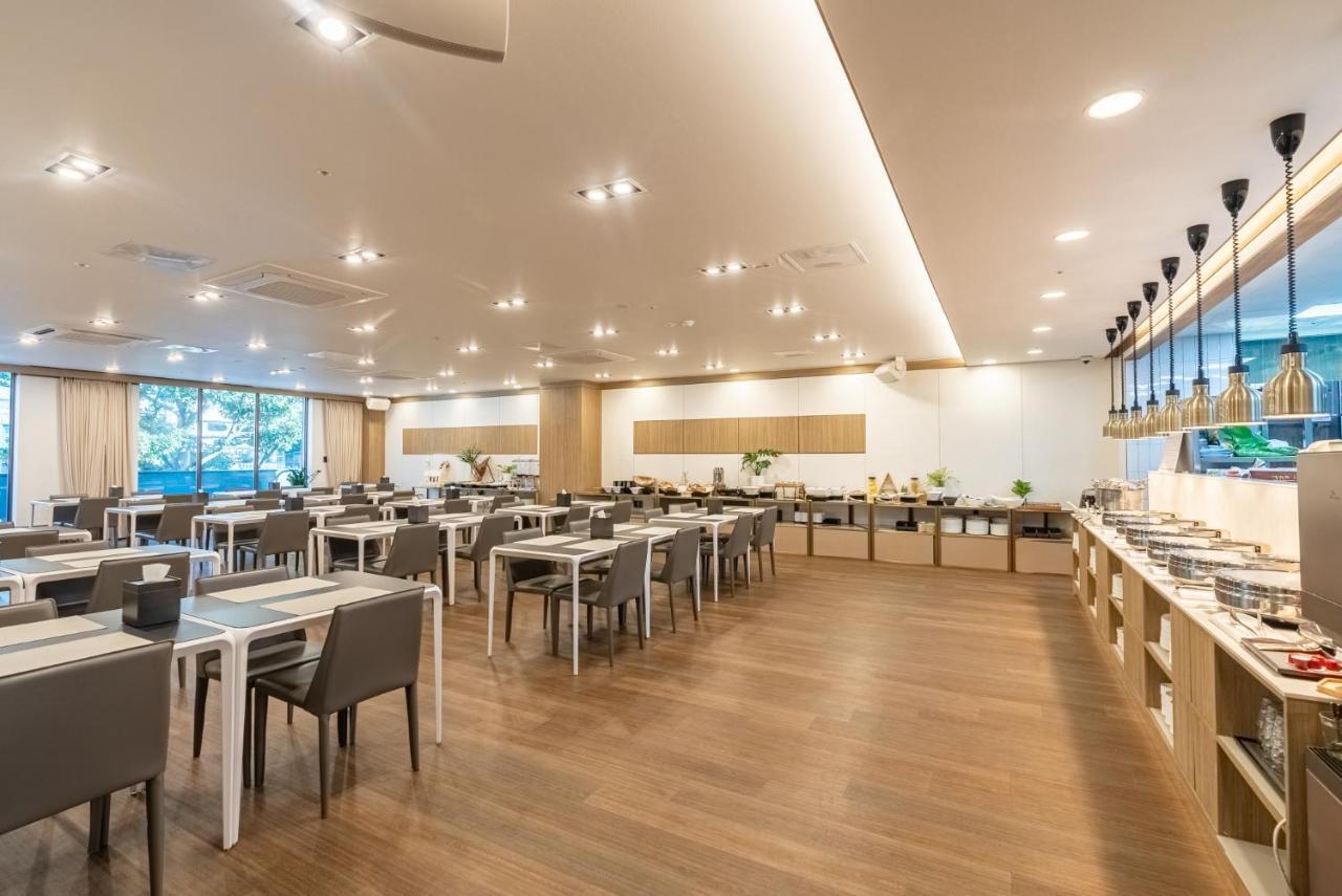 L&L Central Hotel Jeju Exteriör bild